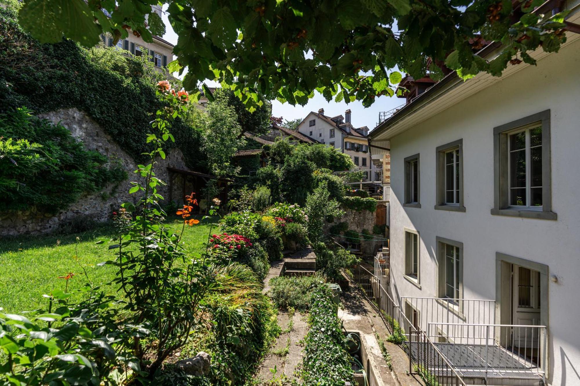 Historische Wohnung Im Herzen Der Thuner Altstadt Eksteriør billede